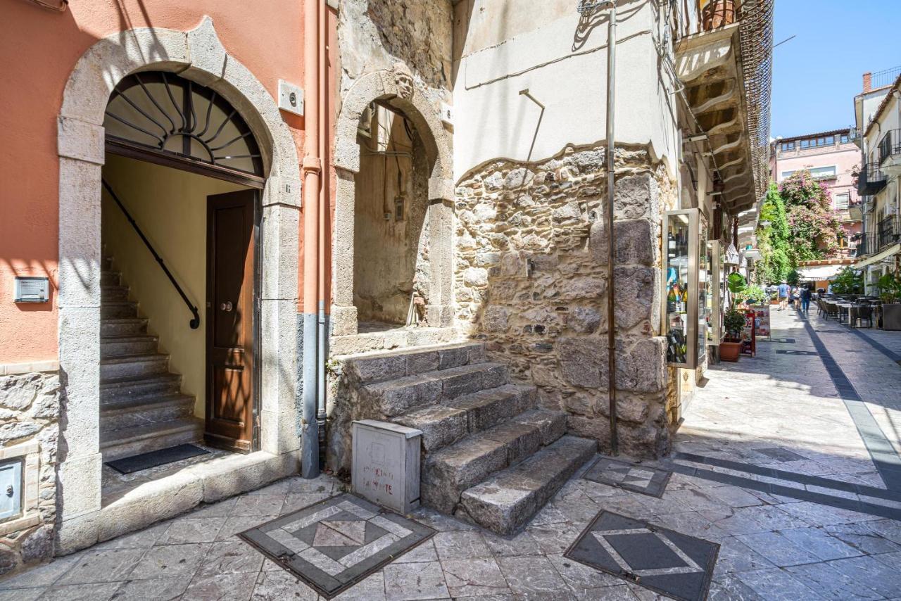 Blondie Taormina Exteriér fotografie